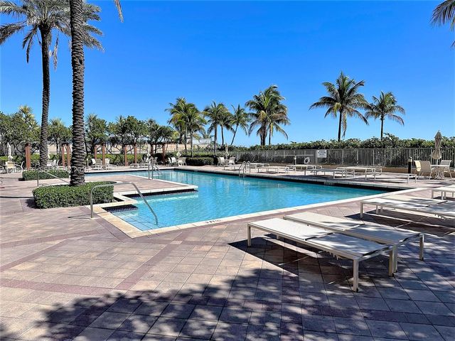 2080 S Ocean Drive 204, Hallandale Beach, FL 33009