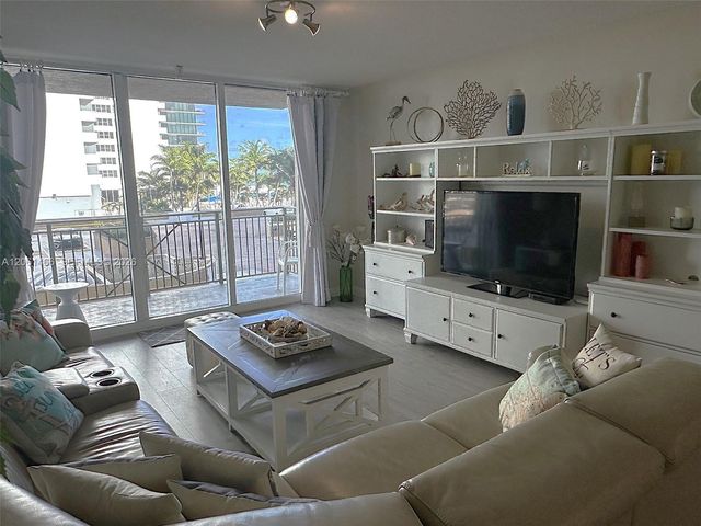 2080 S Ocean Drive 204, Hallandale Beach, FL 33009