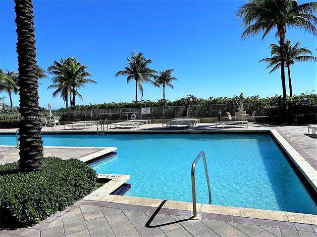 2080 S Ocean Drive 204, Hallandale Beach, FL 33009