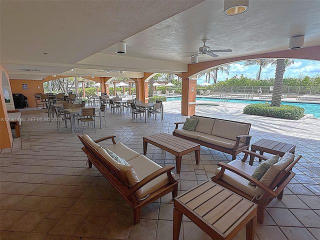 2080 S Ocean Drive 204, Hallandale Beach, FL 33009