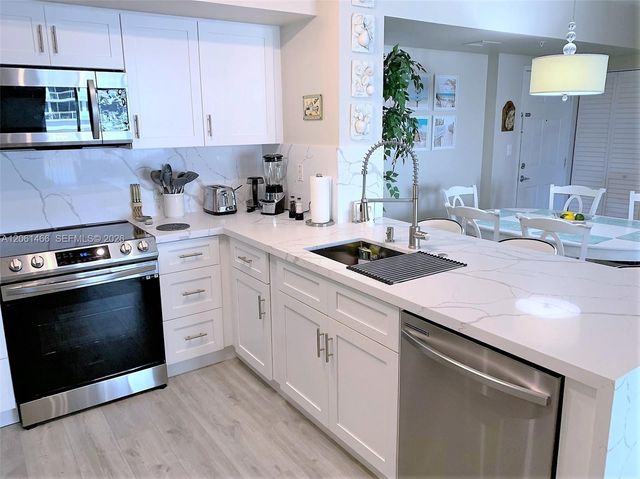 2080 S Ocean Drive 204, Hallandale Beach, FL 33009