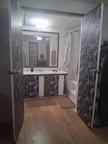 24 Jennifer Street, Los Lunas, NM 87031