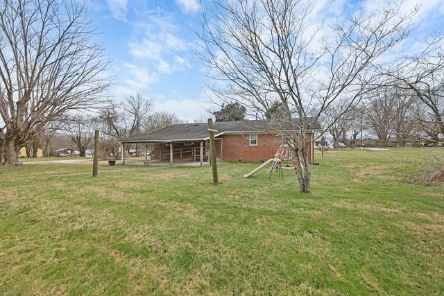 95 Pike Hill Rd, Mcminnville, TN 37110