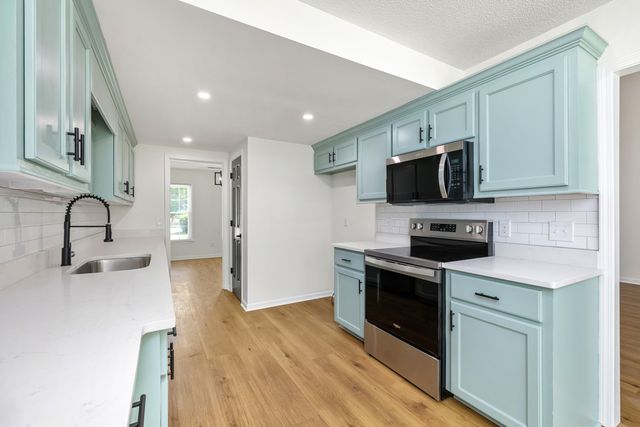 2705 Circleview Drive, Sumter, SC 29154