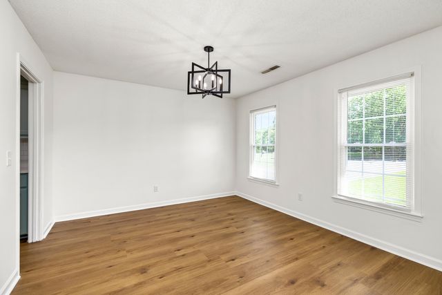 2705 Circleview Drive, Sumter, SC 29154