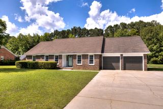 2705 Circleview Drive, Sumter, SC 29154