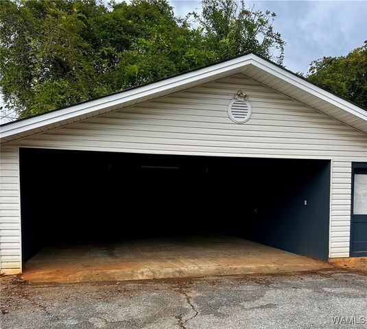 916 Crescent Ridge E, Tuscaloosa, AL 35404