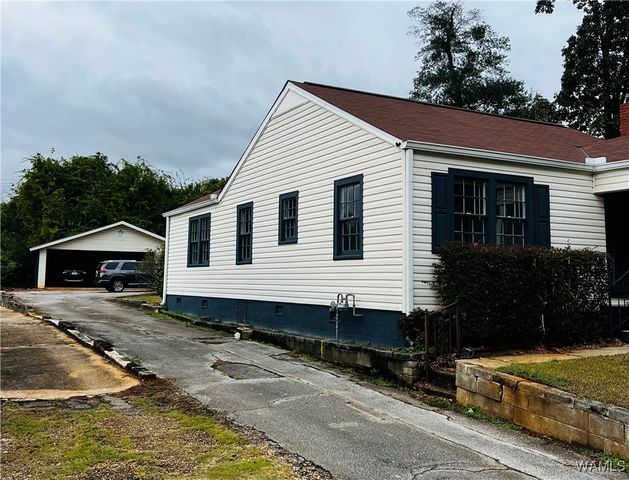 916 Crescent Ridge E, Tuscaloosa, AL 35404