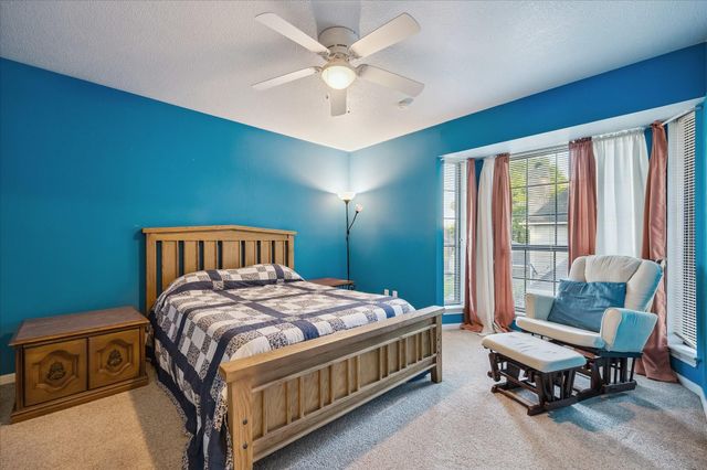 608 Westview Terrace Drive, Sealy, TX 77474