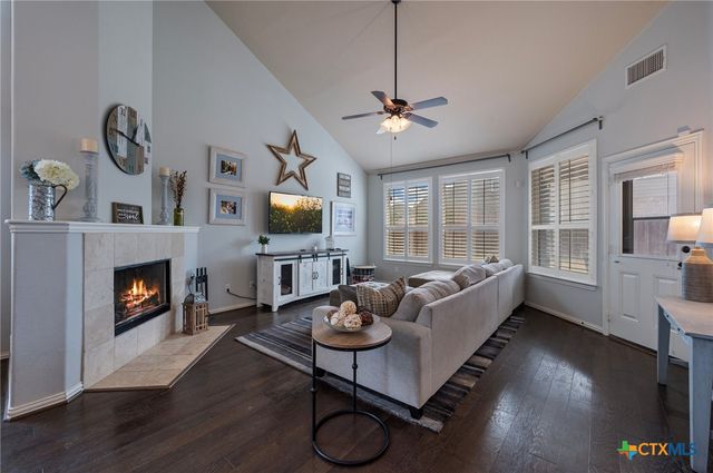 108 Peggy Drive, Liberty Hill, TX 78642
