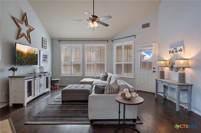 108 Peggy Drive, Liberty Hill, TX 78642