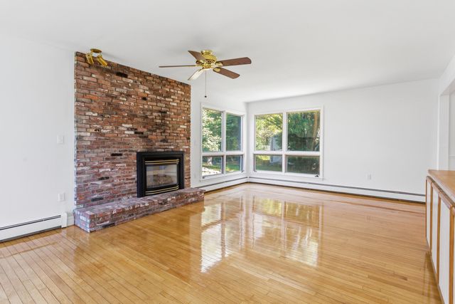 30 Rogers Road, Falmouth, MA 02540