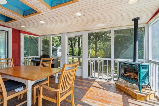 30 Rogers Road, Falmouth, MA 02540