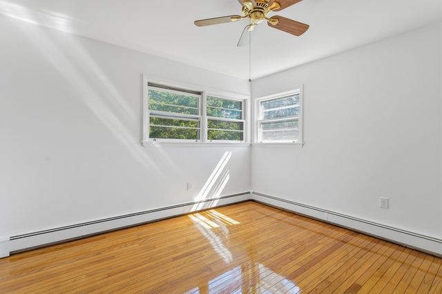 30 Rogers Road, Falmouth, MA 02540