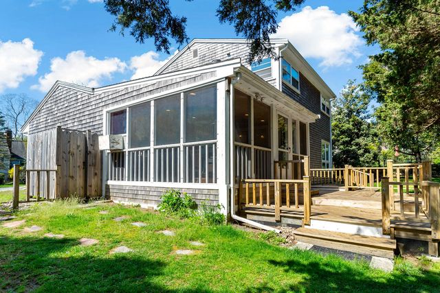 30 Rogers Road, Falmouth, MA 02540