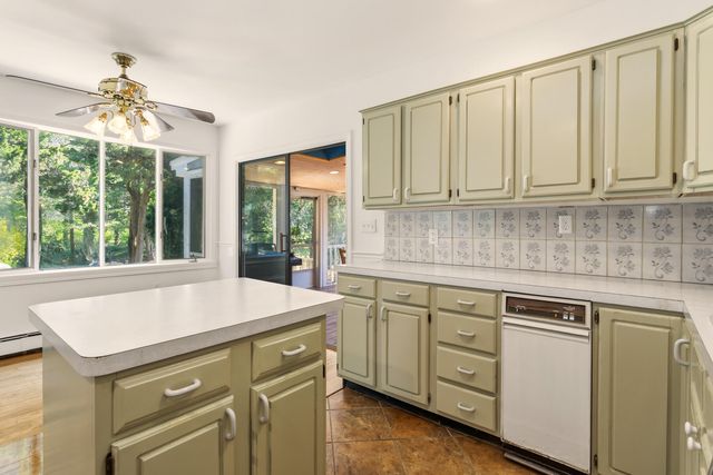 30 Rogers Road, Falmouth, MA 02540