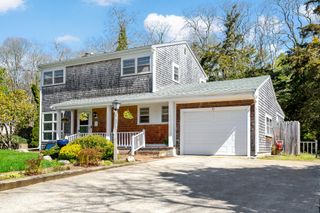 30 Rogers Road, Falmouth, MA 02540