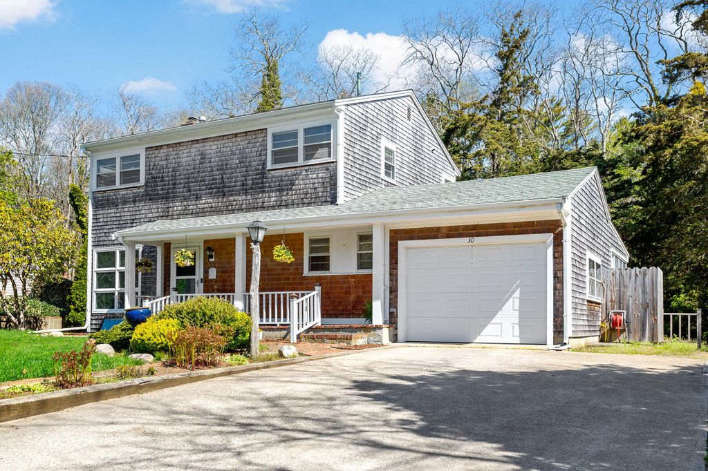 30 Rogers Road, Falmouth, MA 02540