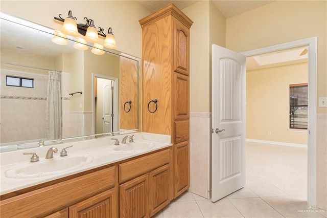 23925 Richmond Drive, Harlingen, TX 78552