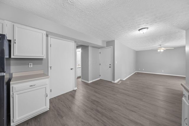 2392 Minerva Park Place, Columbus, OH 43229