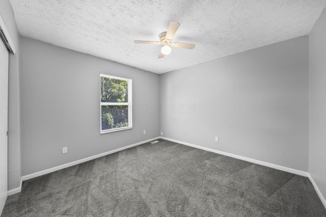2392 Minerva Park Place, Columbus, OH 43229