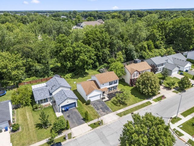 2392 Minerva Park Place, Columbus, OH 43229