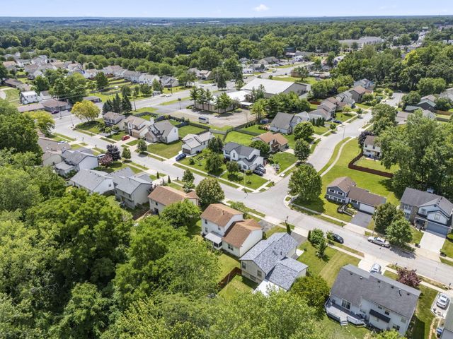 2392 Minerva Park Place, Columbus, OH 43229