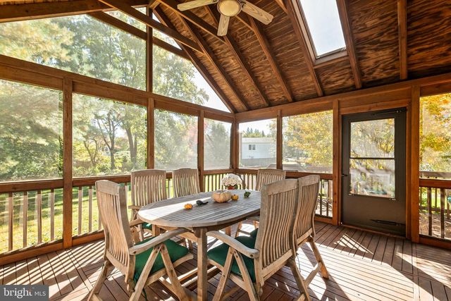 6003 LINCOLNWOOD CT, Burke, VA 22015