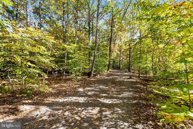 6003 LINCOLNWOOD CT, Burke, VA 22015