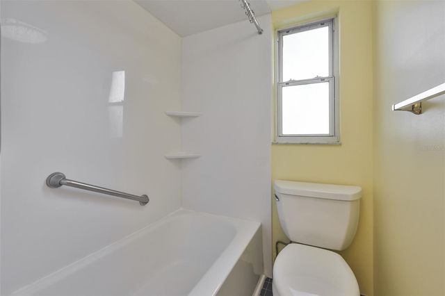 2973 FOREST CIRCLE, Seffner, FL 33584