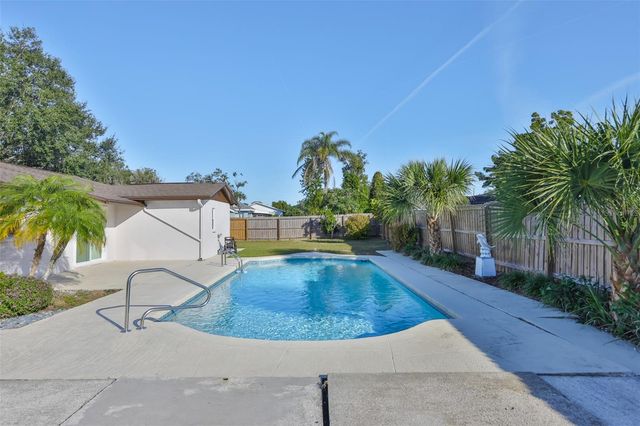 2973 FOREST CIRCLE, Seffner, FL 33584