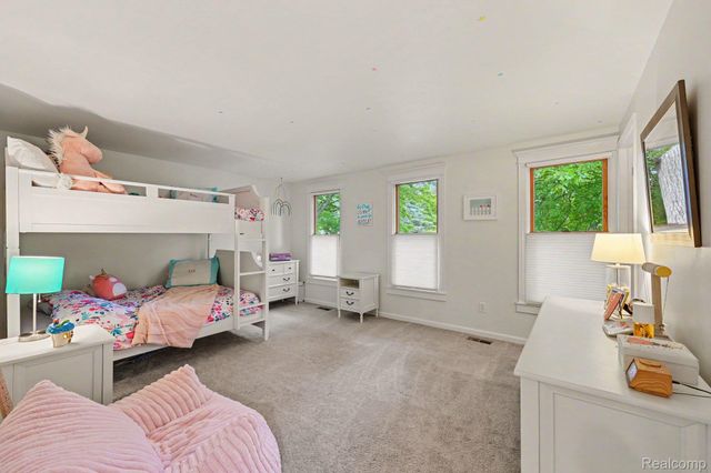 8265 Deerwood Road, Independence Charter Township, MI 48348