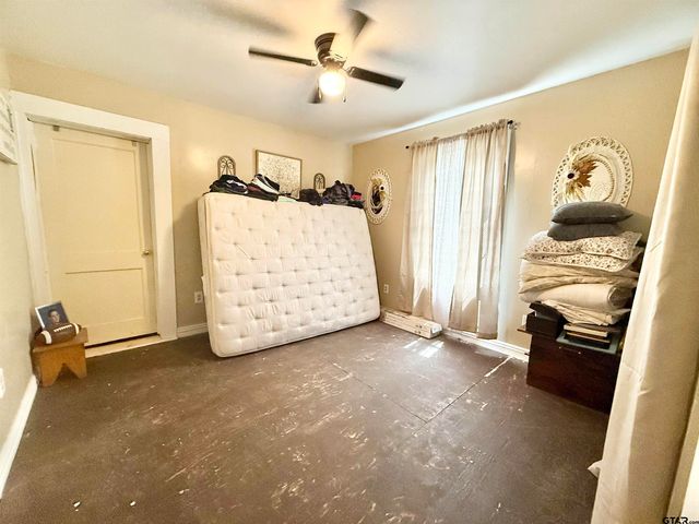 220 S Chandler St, Rusk, TX 75785