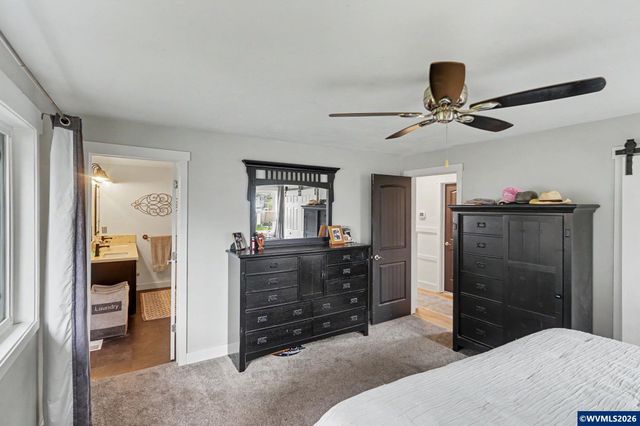 755 Ventura St N, Keizer, OR 97303