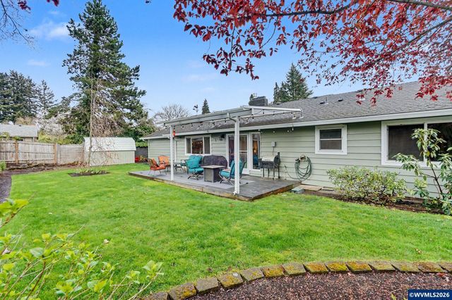 755 Ventura St N, Keizer, OR 97303