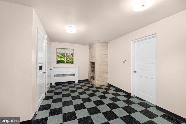 2884 WOODLAND DR NW, Washington, DC 20008