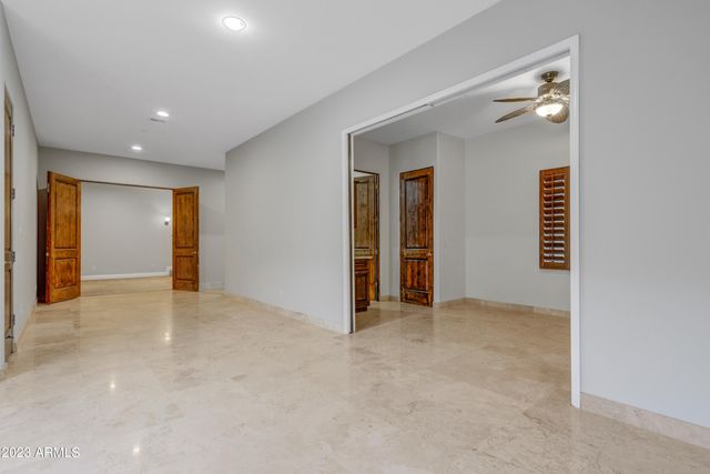 8008 E WHISTLING WIND Way, Scottsdale, AZ 85255