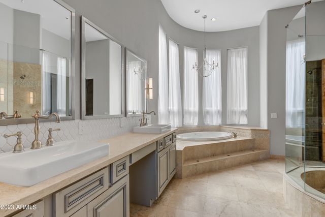 8008 E WHISTLING WIND Way, Scottsdale, AZ 85255