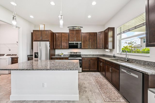 14148 Lacebark Lane, Westlake, FL 33470