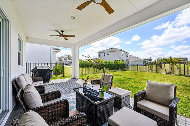 14148 Lacebark Lane, Westlake, FL 33470