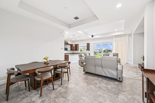 14148 Lacebark Lane, Westlake, FL 33470