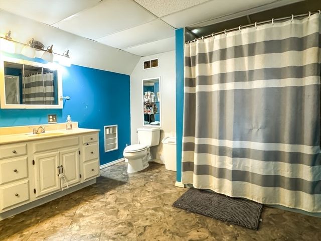 83 Newton Street, Greenfield, MA 01301