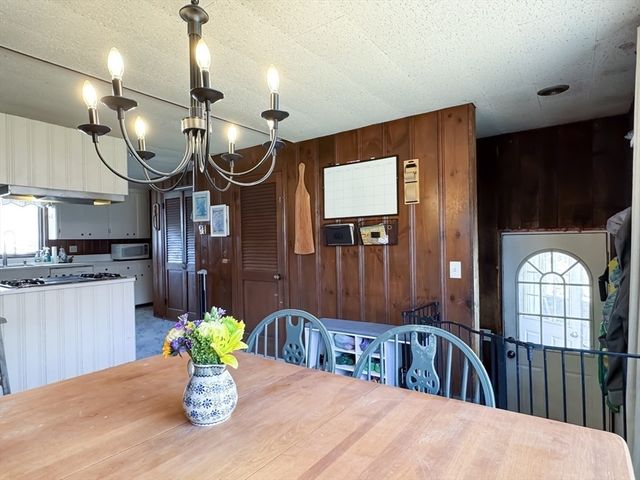 83 Newton Street, Greenfield, MA 01301