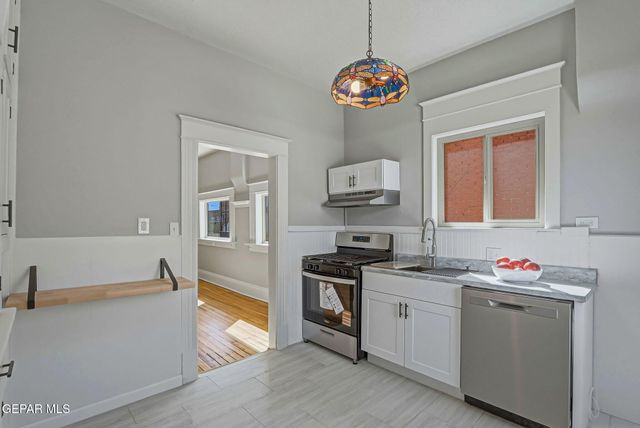 305 E River Avenue, El Paso, TX 79902