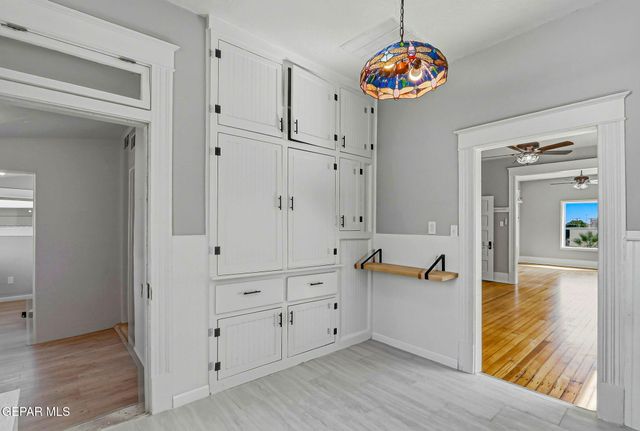 305 E River Avenue, El Paso, TX 79902