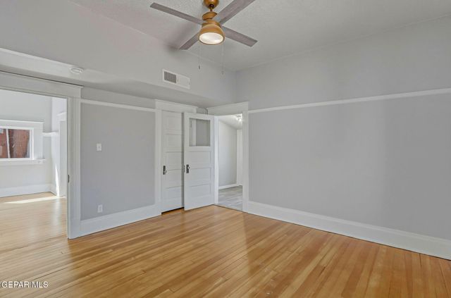 305 E River Avenue, El Paso, TX 79902