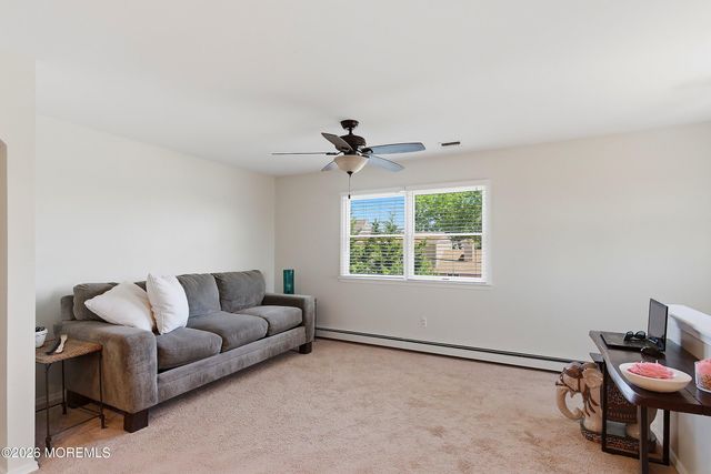 212 Riviera Drive, Toms River, NJ 08753