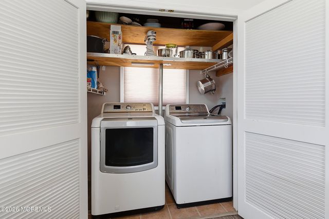 212 Riviera Drive, Toms River, NJ 08753