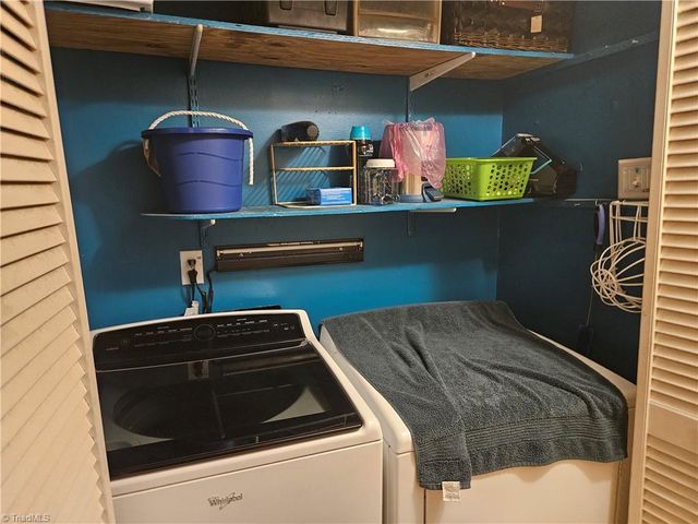 4917 Streamside Drive, Mcleansville, NC 27301