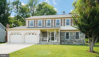4482 EDSALL DR, Woodbridge, VA 22193